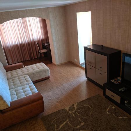 13 Floor Panorama Apartment โอเดสซา ภายนอก รูปภาพ